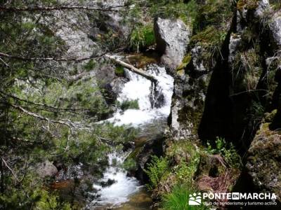 Cascada del Salto de la Trucha - Arroyo de la Gargantilla; valle de la barranca; laguna de gredos